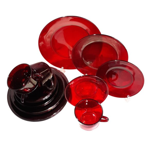 5 PC PLACE SETTING Service for 4 ANCHOR HOCKING ROYAL RUBY RED DINNERWARE - Picture 1 of 7